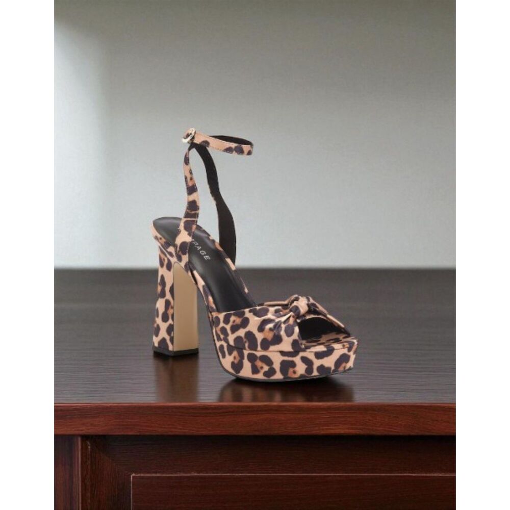 Rampage Womens 9.5M Leopard Print Platform Heels Ankle Strap Mob Wife B